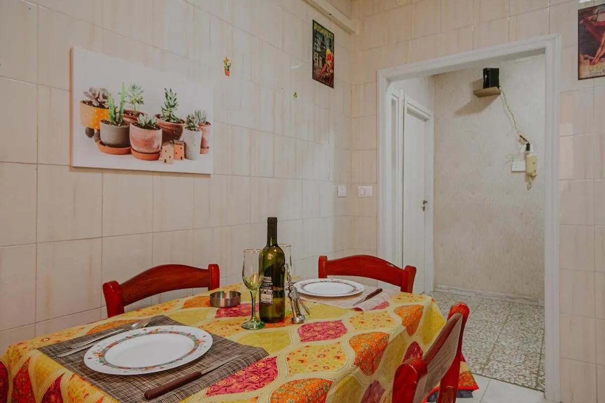 Dimora Luciella History And Culture Apartment Naples