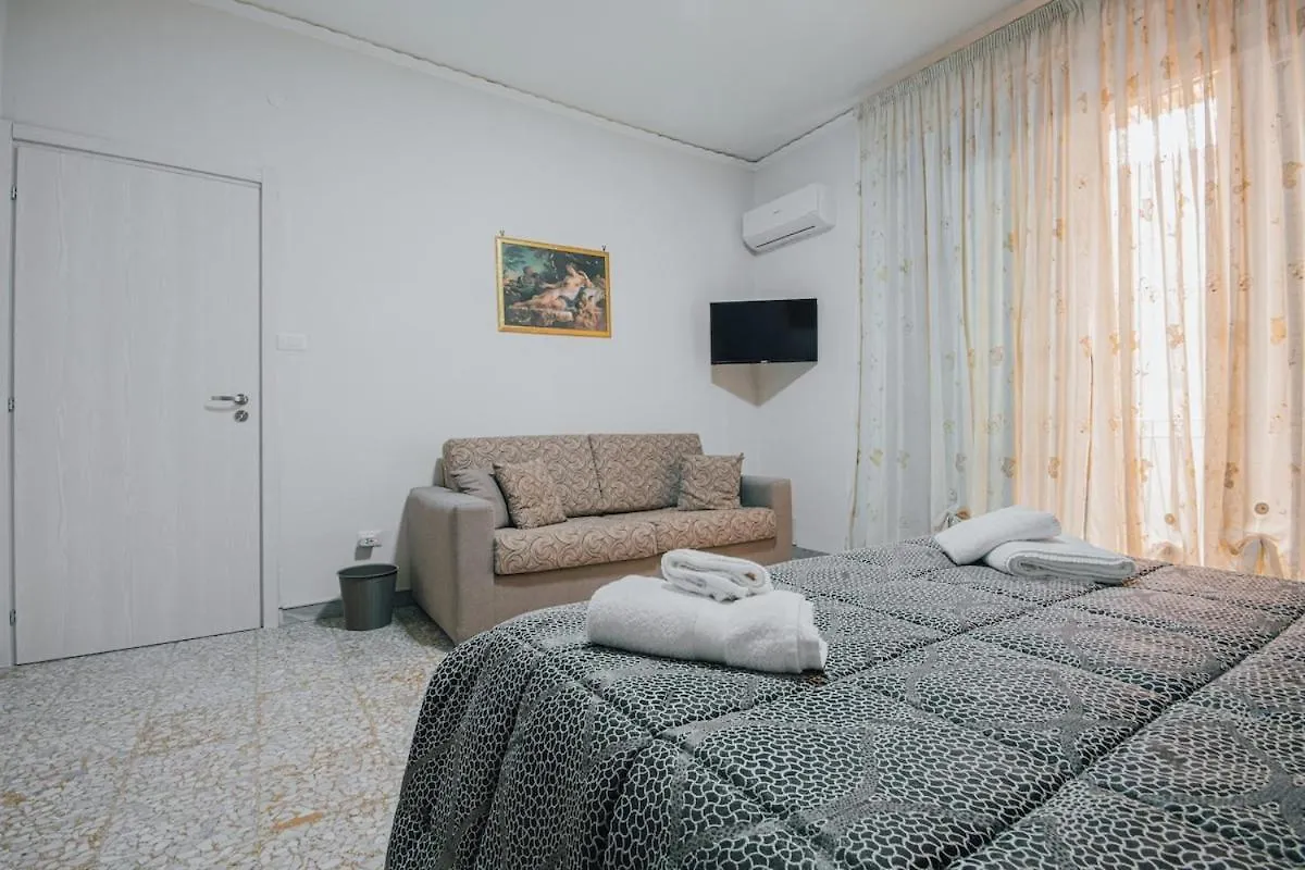 Dimora Luciella History And Culture Apartment Naples